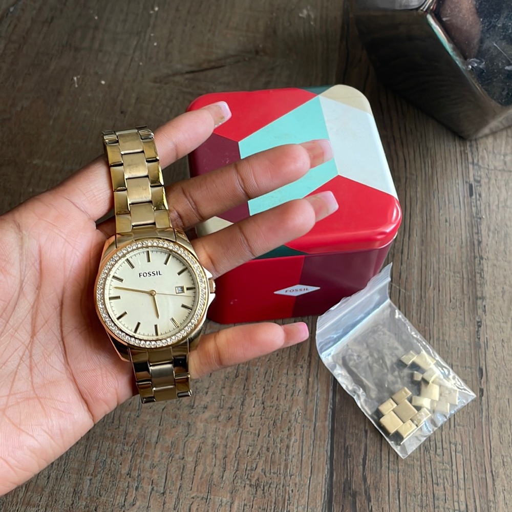 Cute gold Fossil Watch